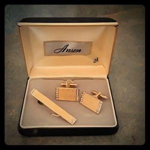 Anson money clip & cuffs